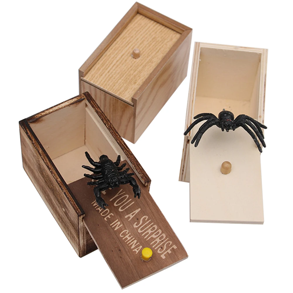 

Pull Toy Trick Scare Box Prank Gift Wood Funny Party Case Fake Spider Kids Small Horrible Office Gag