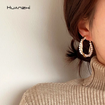

HUANZHI 2020 New Trendy Gold Geometric Round Circle Twisted Cross Pearl Statement Metal Hoop Earrings for Women Jewelry