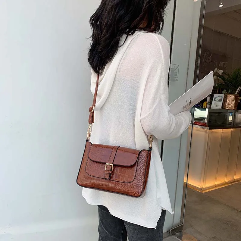 Crocodlie Belt Buckle Designer Pu Leather Crossbody Bags For Women Shoulder Messenger Bag Lady Stone Pattern Handbags Purse