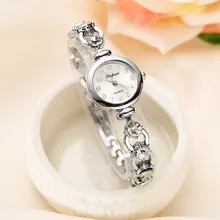Relojes de pulsera de lujo para mujer, pulsera de oro con diamantes de imitación, Reloj analógico de cuarzo, Reloj elegante de cristal para mujer, Reloj de esfera pequeña