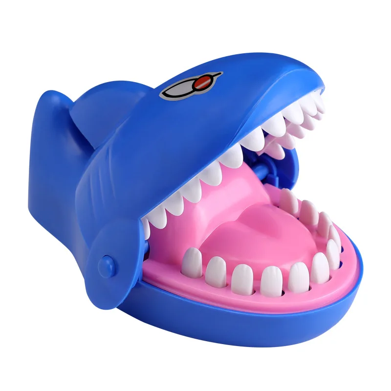 Bite Finger Biting Small Shark английская версия(светильник и звук) Trick Toys Truth Or Dare Interactive