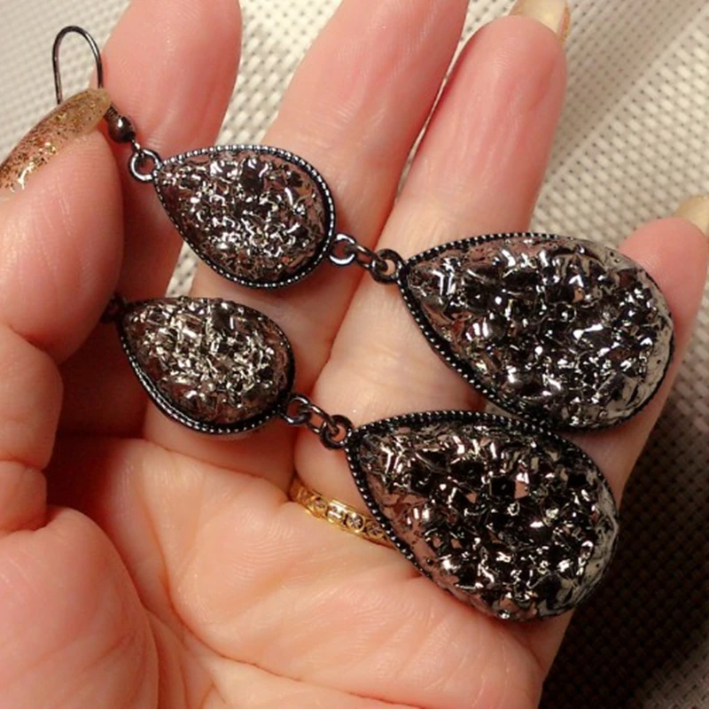 Trendy Black Shinny Water Drop Dangling Hanging Earrings for Women 2019