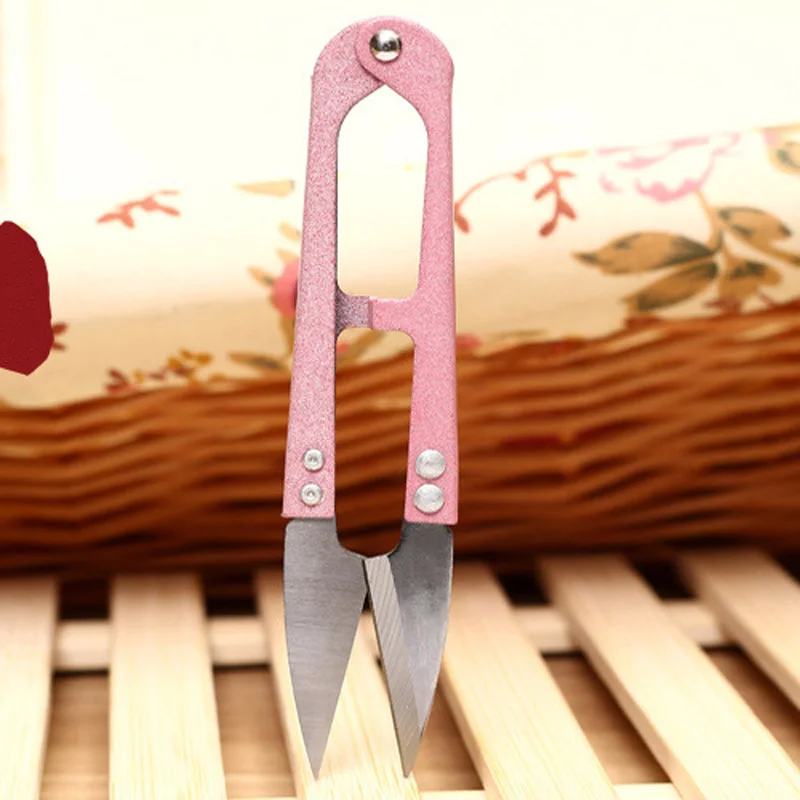 1Pcs 2017 Multicolor Trimming Sewing Scissors Nippers U Shape Clippers Yarn Stainless Steel Embroidery craft Scissors Tailor