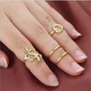 

Glamour 4 Piece Set Ring Sale Fashion Temperament Love Crystal Leaf Gold Tail Ring Factory Wholesale Girl Ring Punk