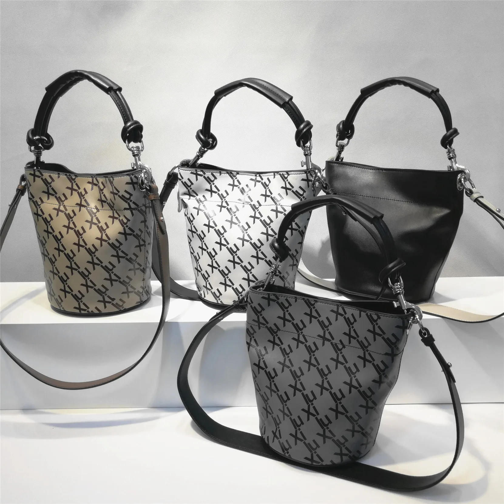 

Bucket Bag Tote Women Shoulder Crossbody Bag Genuine Leather Letter Printer Designer Tote Trendy Drop Shipping High Quality