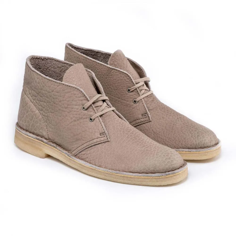 clarks desert boots store