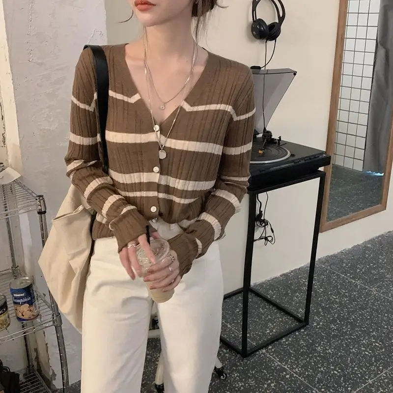 

Women's Knitting Cardigan V-neck Contrast Color Stripes Long Sleeves Thin Sweater Wholesale Autumn New Elegant Lady Clothes