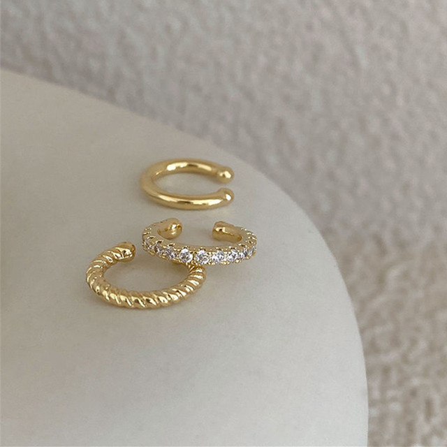 Delicate Micro Pave Zircon Cute Clip Earrings Female Buckle EarCuff No Piercings Fake Cartilage Ear Jewelr