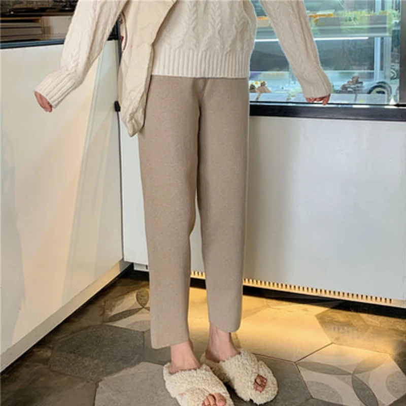

Autumn And Winter High Waist Loose Solid Color Knitted Cropped Trousers Casual