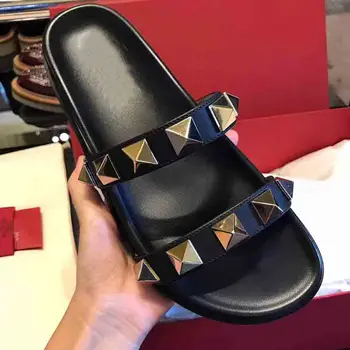 

Hot popular luxury brand designer studded women's shoes casual beach outdoor flip-flops fashion flat sandals and slippers