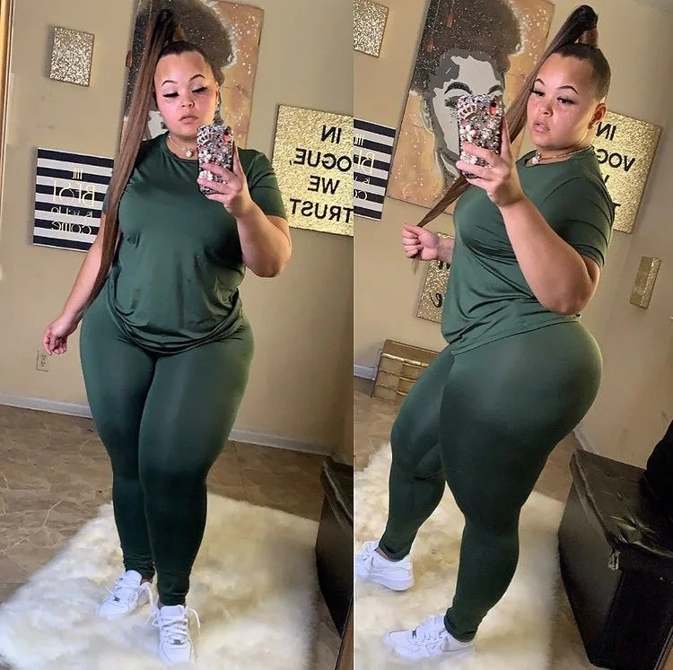 XL-5XL Plus Size Sets Women Summer Clothing 2021 Simple Solid Casual Sport Short Sleeve And Top Two Pieces Pant Set Wholesale white capri leggings