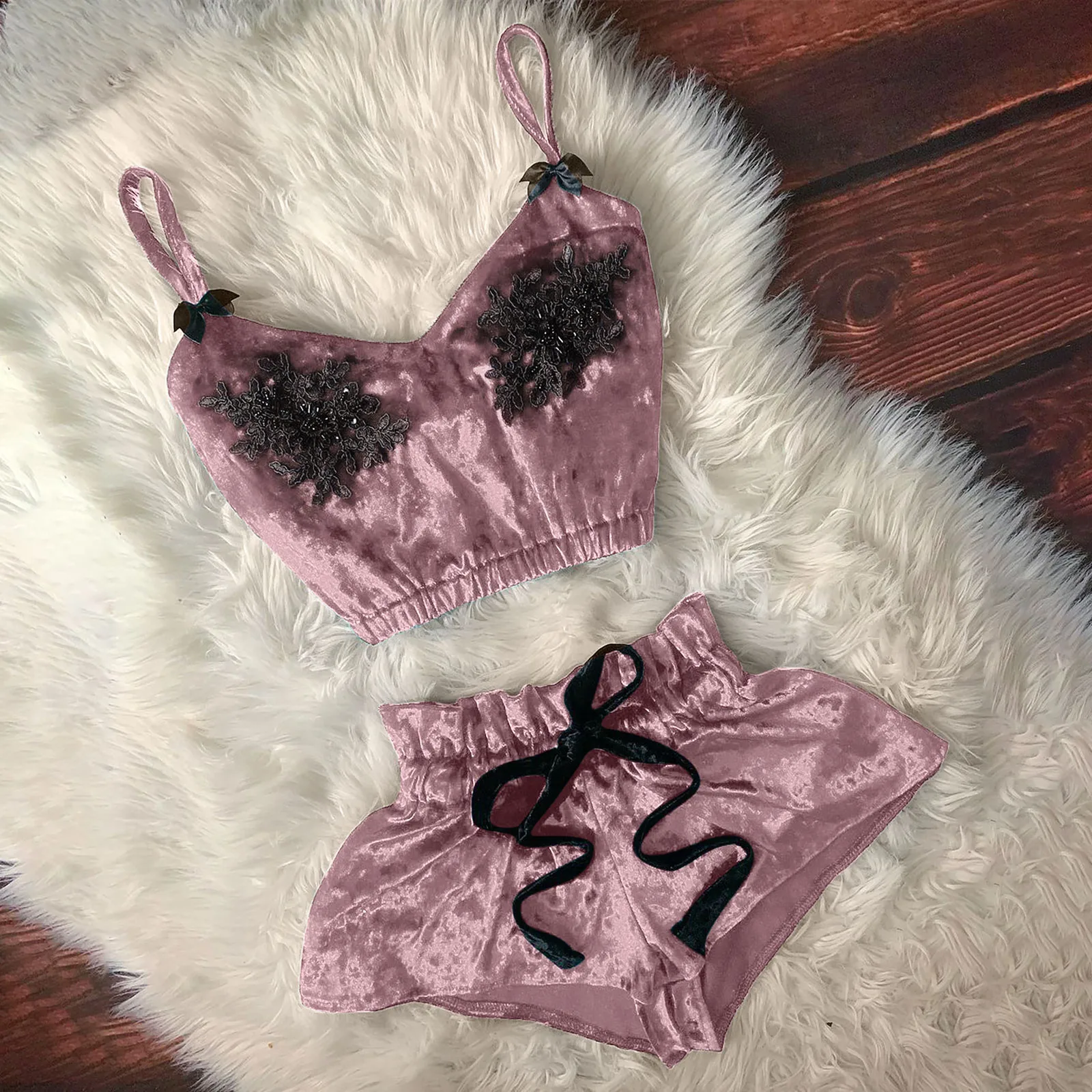 

Women's Sleepwear Women V-Neck Two-piece Suede Bead Embroidery Cami Top And Bowknot Shorts Pajamas Sexy Stain Pajamas Suit