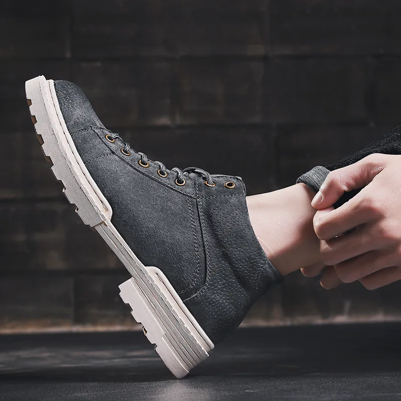 

2019 New Style MEN'S SHOES Hight-top Horse Nail Boots Autumn And Winter Trendy Shoes Korean-style Retro Trend Running Shoes