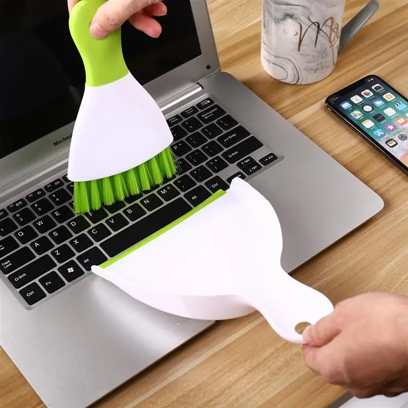 

Mini Sweeping Brush Desktop Plastic Mini Broom Dustpan Set For Desktop Pets Nest Cage Cleaning Kit For Desktop (Random Color)