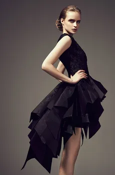 

Fashion Party Vestidos Inspired by Ashi Studio Tiered Appliques Bead Arabic Middle East Evening Black mother of the bride dress