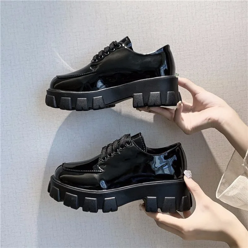 

Fashion Spring & Autumn Oxford flats woman shoes femme New Patent Leather shoes woman Casual Women's Zapatillas Mujer G15-02