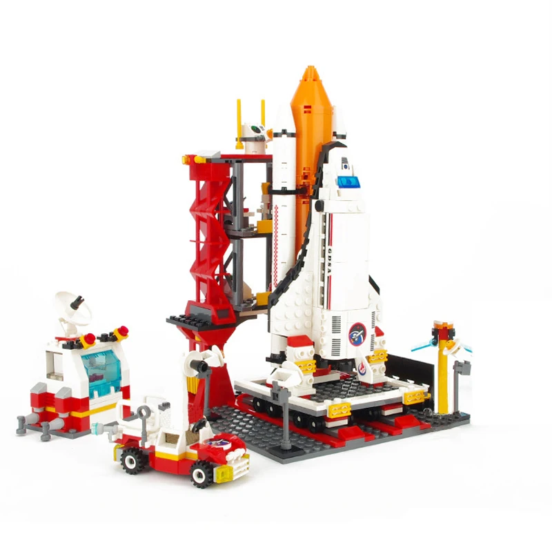 679Pcs Spaceport Space Shuttle Launch Center Building Blocks City Toys Kit Set 