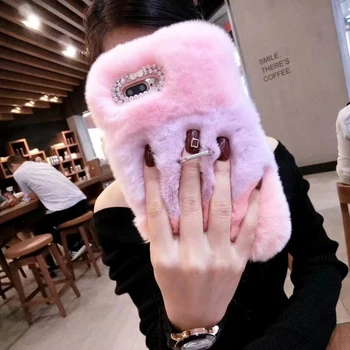 

Luxury Woman Fluffy Winter Warm Soft Wool Rabbit Hair Phone Case For iPhone 8 6 6S 6plus 7 7 8 plus x xs max 11 Pro Max Cover