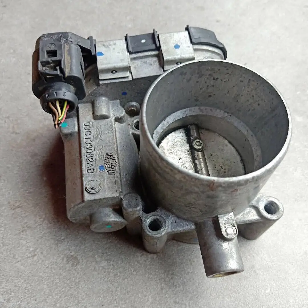 

1x 03C133062A 52 мм новейший корпус дроссельной заслонки для Volkswagen VW Golf, Skoda Jetta, Bola 03C133062M 03C133062Q 03C133062AB 04E133062B