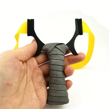 

Hot sale black steel hunting slingshot TTF catapult with flat rubber band outdoor game shooting 2019 new