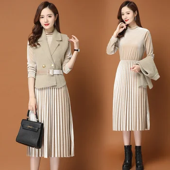 

Women Long Pleated Gold Velour Dress+Hairy Vest Outerwear Fashion Warm Office Party Midi Dress Winter Two Pieces Velvet Dress