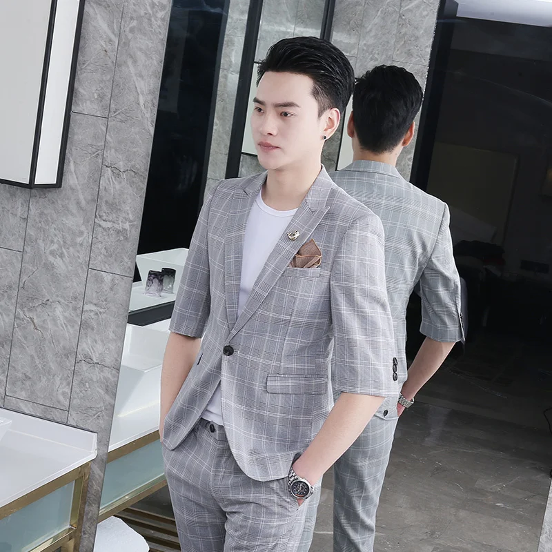 

Summer Thin Section Men's Korean Version Of The Self-cultivation Five-point Sleeve Small Suit Hair Stylist Groom Sleeves Suit