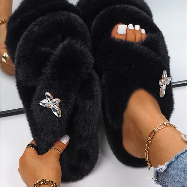 Fluffy Slippers Women Crystal Flower Decor Furry Sandals Elegant Ladies Home Flip Flops Faux Fur Slides Luxury Designer Shoes Black6
