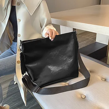 

Large Capacity Vintage Shoulder Bag Women Pu Leather Solid Color Bucket Bag 2020 New High Quality Big Size Lady Crossbody Bags