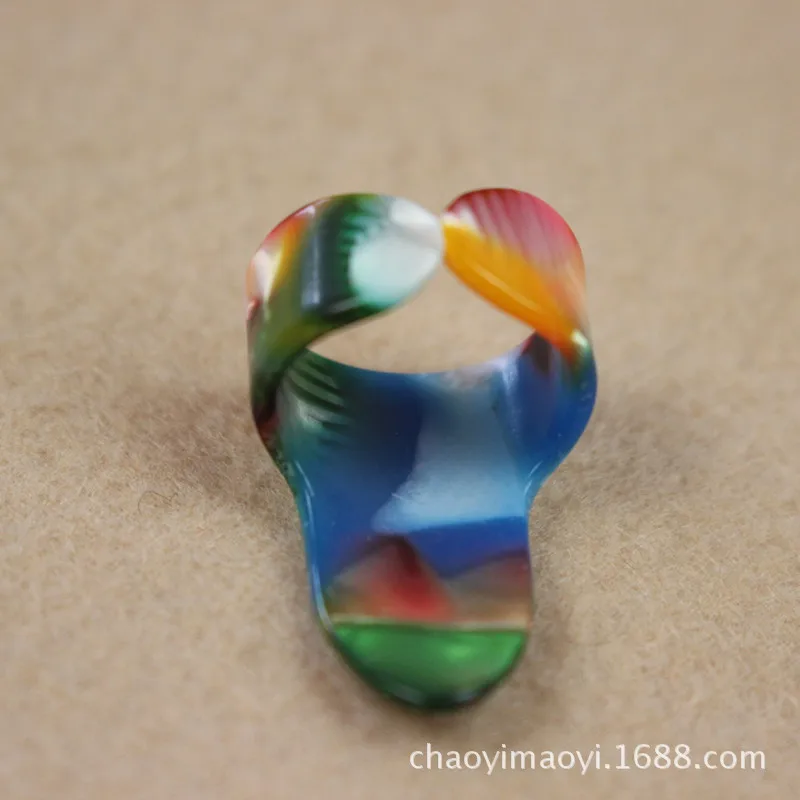 Fingerstyle Палочки указательным пальцем целлулоид Гитара напальчник