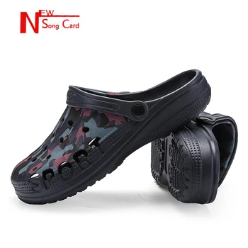 

New song card 2020 Summer casual men's hole shoes tide men's sandals and slippers Baotou sandals Korean summer beach men's shoes