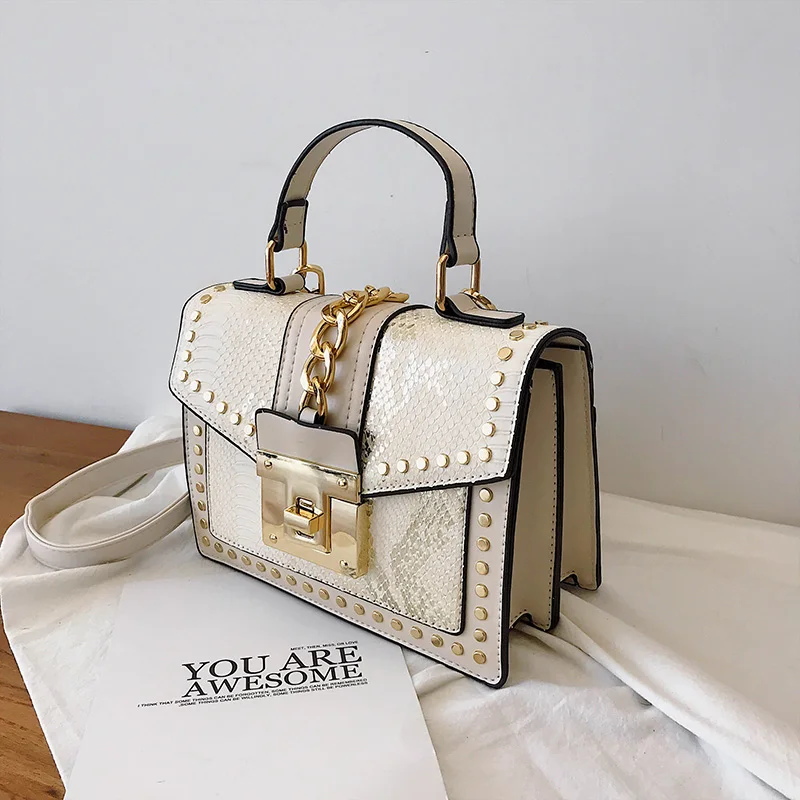 

Crossbody Bags for Women 2019 High Quality Snake Grain Leather Handbag Fashion Ladies Shoulder Bags Rivet Chain Small Flap Tote