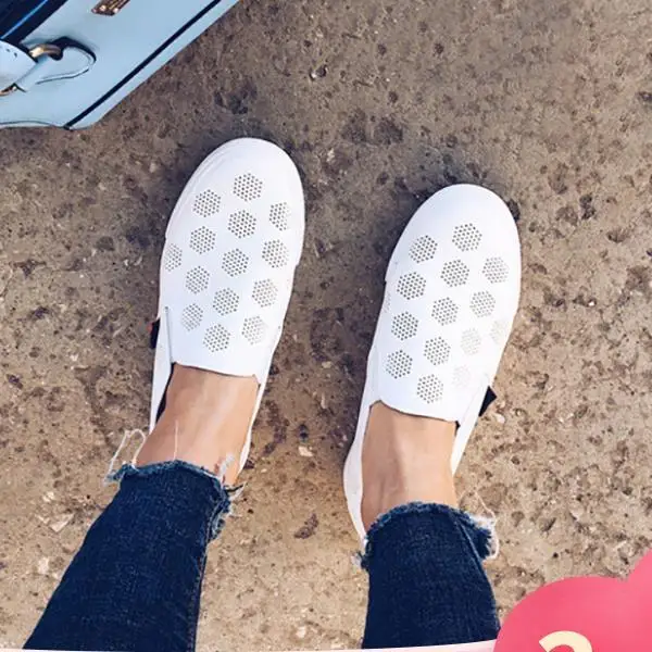 US $15.34 GOGC 2019 New Style Women Shoes with Hole Breathable Women Flat Shoes Net Surface Women Slipony Wom