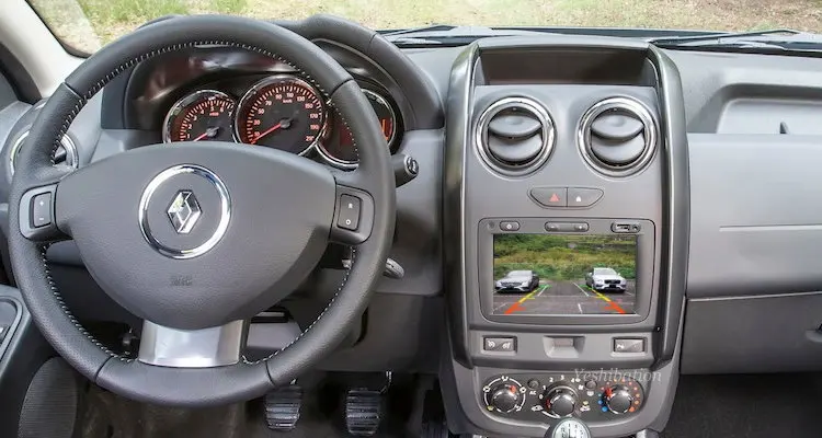 1133C-B14-Renault-Duster-Facelift-2014