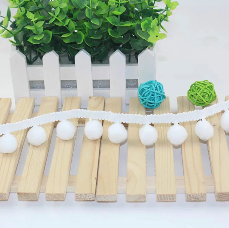 10Yard/Lot White Handmade DIY 1.8CM Plush Ball Lace Trim Clothing Curtain Dress Tablecloth Pompom Decoration Tassel Accessories | Дом и сад