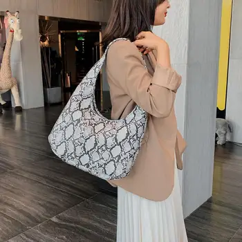 

Fashion Women Serpentine Handbag PU Leather Soft Shoulder Bag Large Capacity Female Shopping Travel Snake Totes