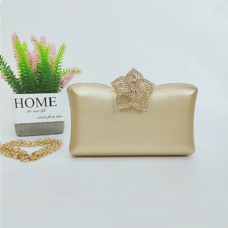 

Factory Supplier Bag Fashion mini party bag Golden Woman Gold Evening Bags