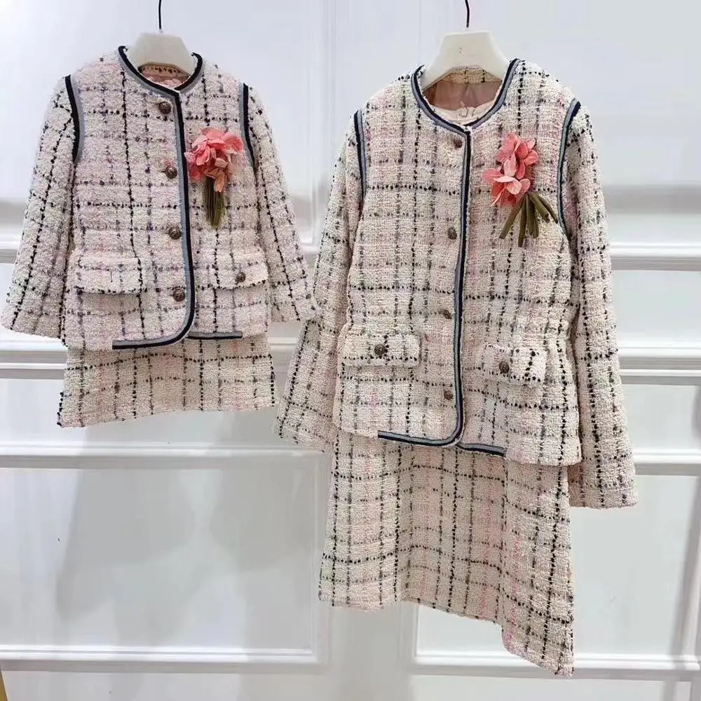 

High Customized 2019 Family Look Plaid Mon Daughter coat+dress Clothing set beige color 90-170CM