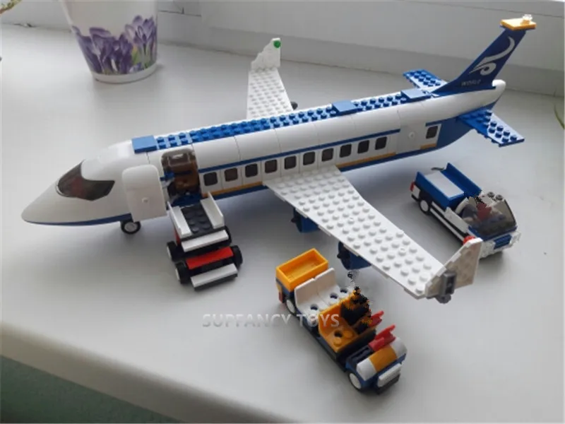 Avião da Cidade Ônibus de ar Blocos de Construção Brinquedos para Crianças Avião Conjuntos Aviões Faça Você Mesmo Aviação Técnica Crianças Tijolos 14 High Quality Brinquedos e hobbies