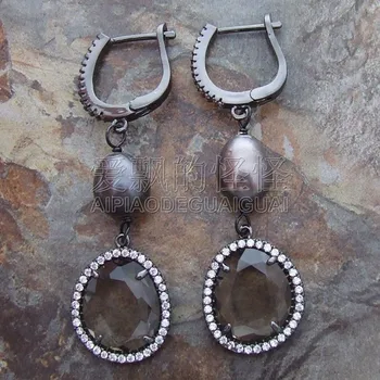 

E080143 Black Rice Pearl Smoky Crystal Earrings