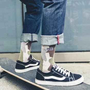 

Fashion Camouflage Harajuku Vintage Stripe Cotton Men Tide Skateboard Male Medium Socks