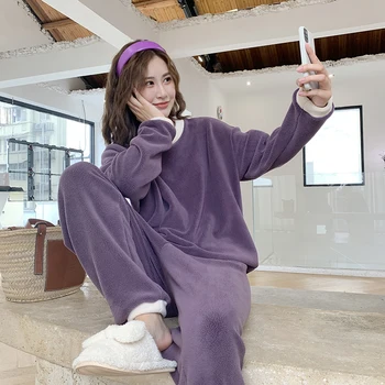 

Winter Womem Cozy Skin-Friendly Fleece Pajama Sets Purple Green Beige Warm Soft Top And Pant 2 Pieces Twinset Sleeping Clothes