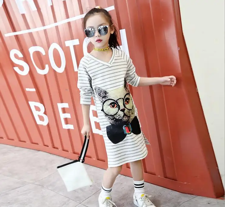 Children's dress Girls Spring and Autumn striped letter in the long casual blouse shirt Middle school student clothes - Color: White