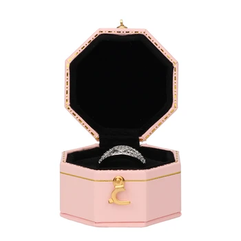 

2020 New Fashion Mini Pink Octagonal PU Leather Jewelry Necklace Display Suggestion Wedding Ring Box And Women Dating