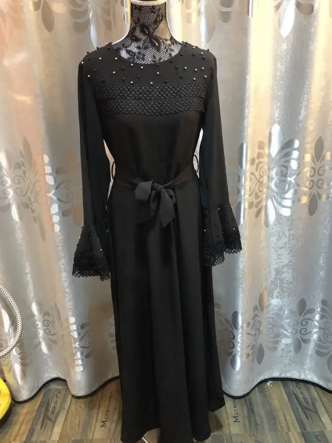black Elegant Muslim diamond beading flare sleeve abaya Female full length lace embriodery Jilbab Islamic prayer service dress wq1706 - Цвет: black