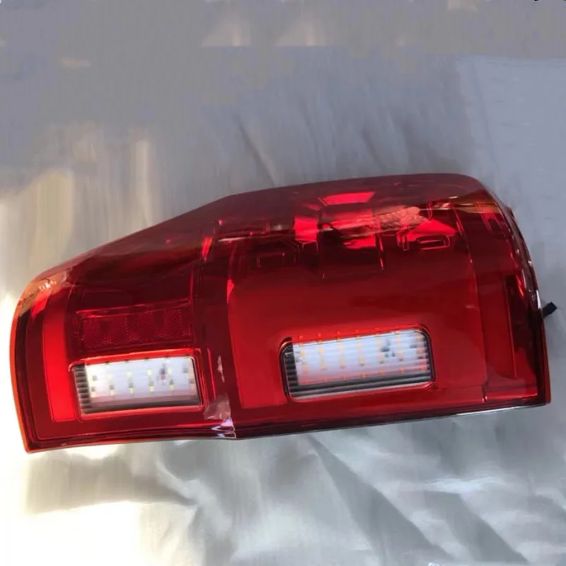 Светодиодный светодиодная сигнальная лампа задние тормозные огни обратная Поворотная сигнальная лампа подходит для RANGER T6 T7 T8 TXL RAPTOR 2012- автомобильные задние лампы - Цвет: RIGHT WITH FOG LAMP