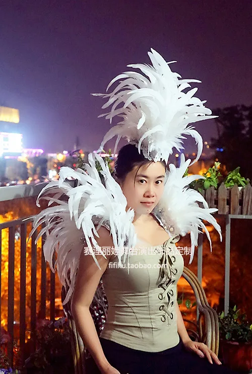

Custom-made exaggerated feathered stage performance headwear ornament, catwalk photo studio accessories, custom made one set.