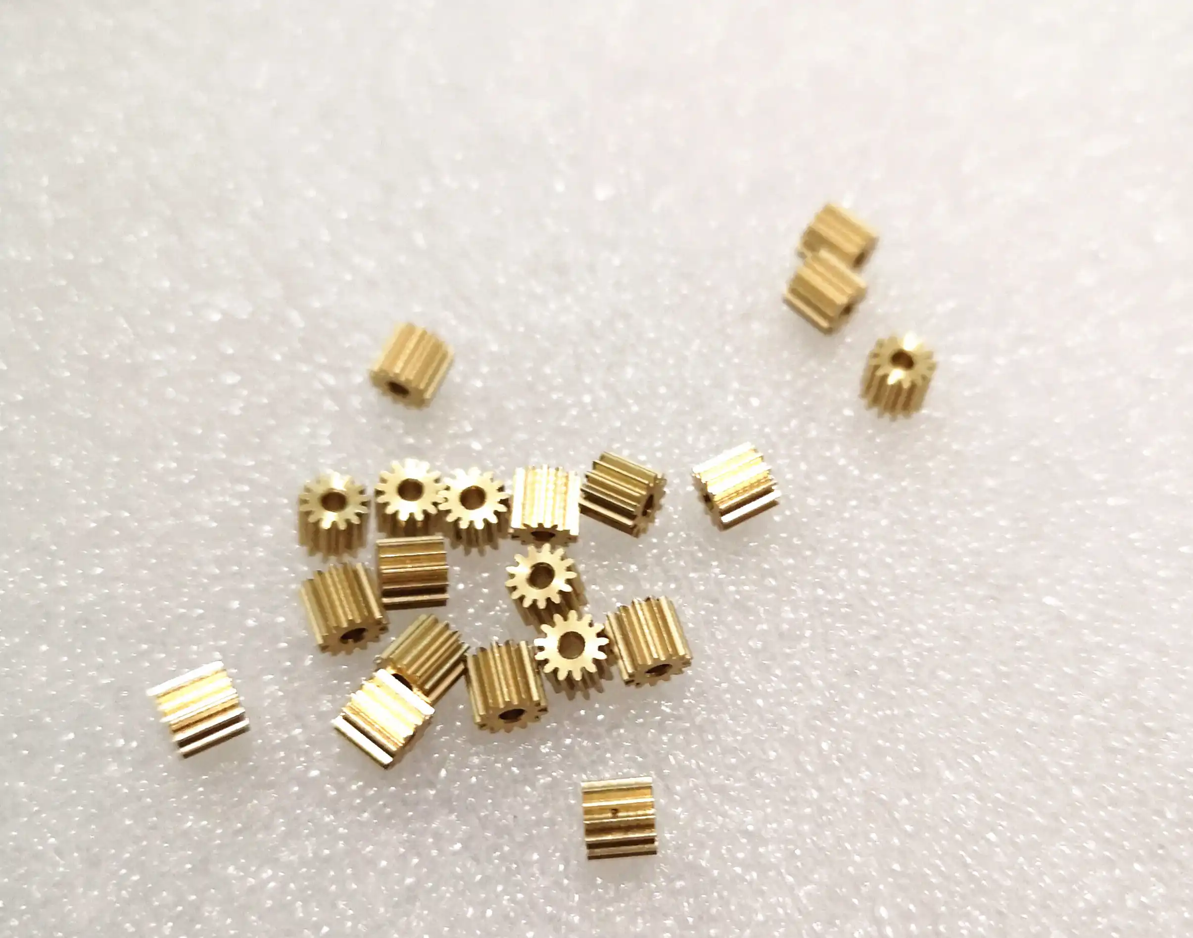 0 3 モジュール銅ギア 0 3 メートル 13t 穴直径 1 5 ミリメートル 2 ミリメートル Gears Aliexpress