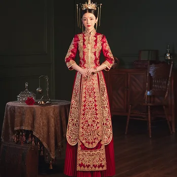 

Traditional Chinese Wedding Dress Oriental Lady Red Embroidery Qipao Vestidos Vintage Asian Bride Marriage Cheongsam Suit