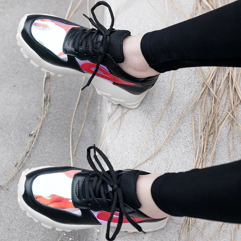 

Online Celebrity Spring New Style Online Celebrity INS Super Fire Bright Surface Colorful Dad Shoes Athletic Shoes Large Size 40