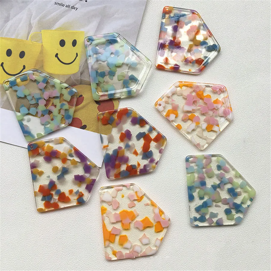 

Новые 30 шт. уксусной кислоты с цветочным рисунком в виде геометрических фигур нерегулярные серьги ожерелья подвески орнамент аксессуар модные ювелирные подвески 39*45 мм